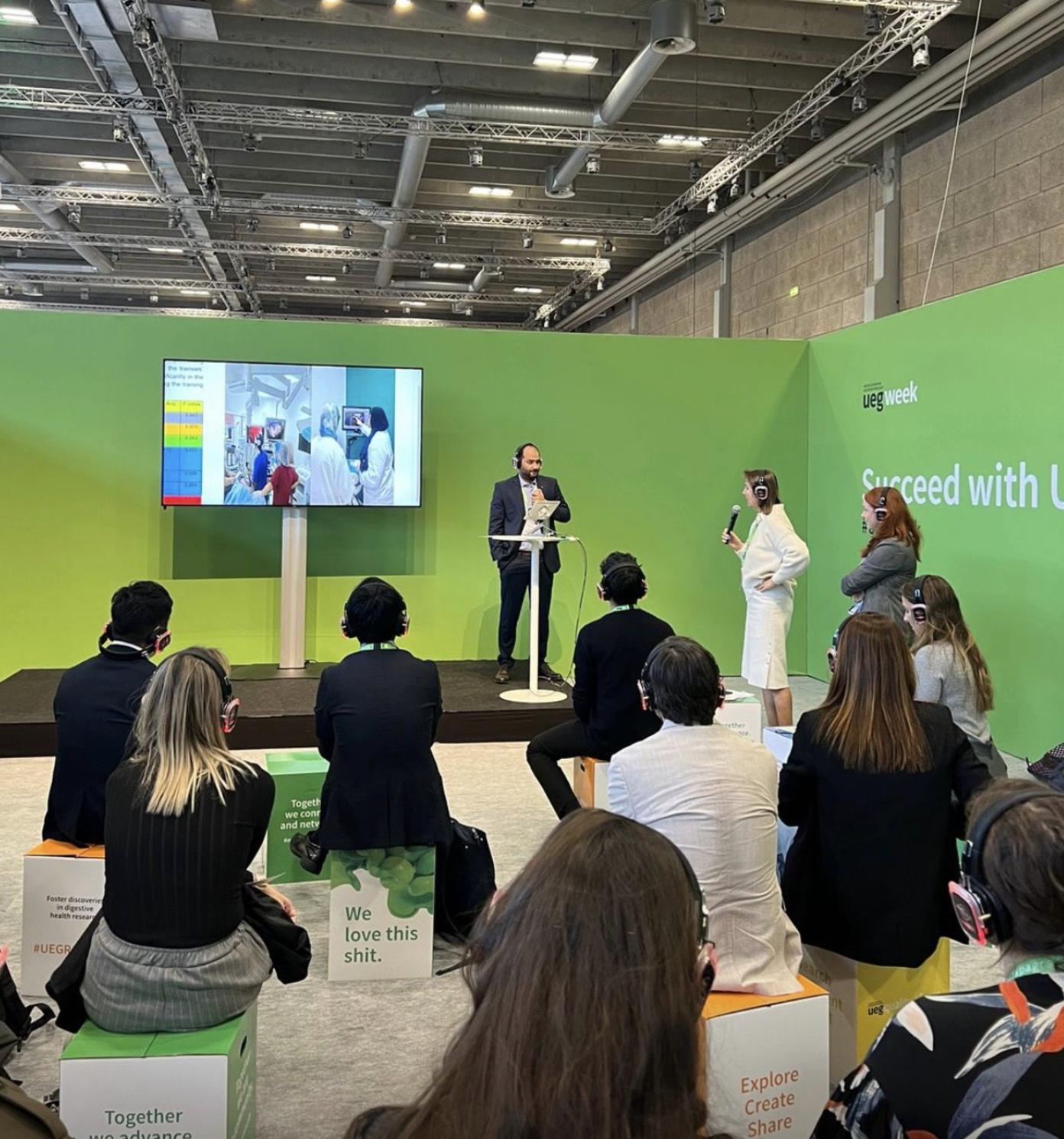 Pr. Adil Ait Errami présentation UEG Week gastroentérologie international